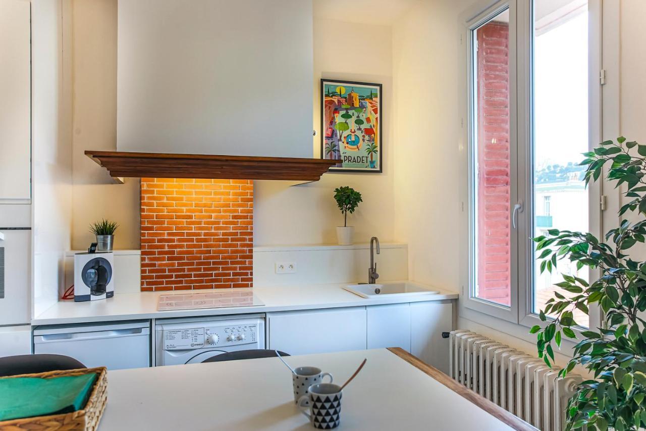 #3 Toulon Centre, Balcon, Lumineux, Stationnement Facile, Tout Confort Esterno foto